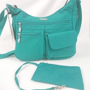 Baggallini crossbody travel Everywhere bagg